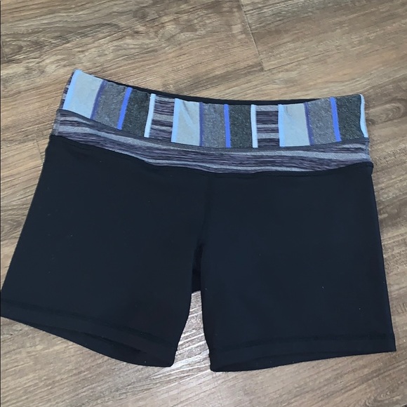 lululemon athletica Pants - LULULEMON 🍋reversible active shorts